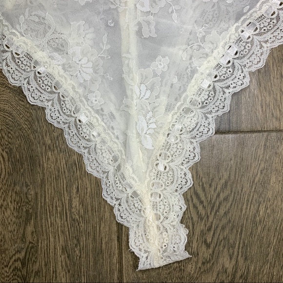 VICTORIAS SECRET Vintage Gold Label Lace Lingerie - Picture 9 of 13